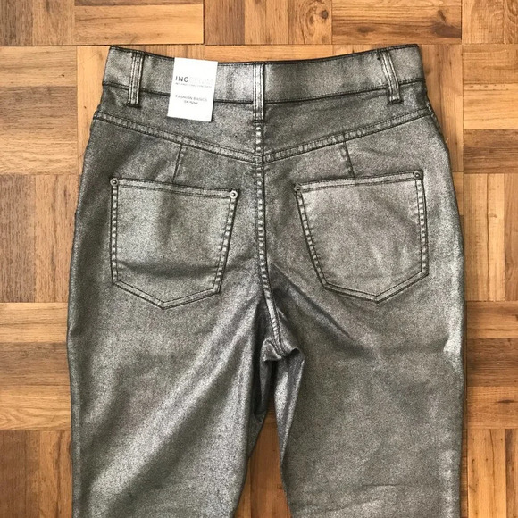 NWT INC International Concepts Metallic Silver Skinny Denim Jeans Size 8 - Picture 5 of 7